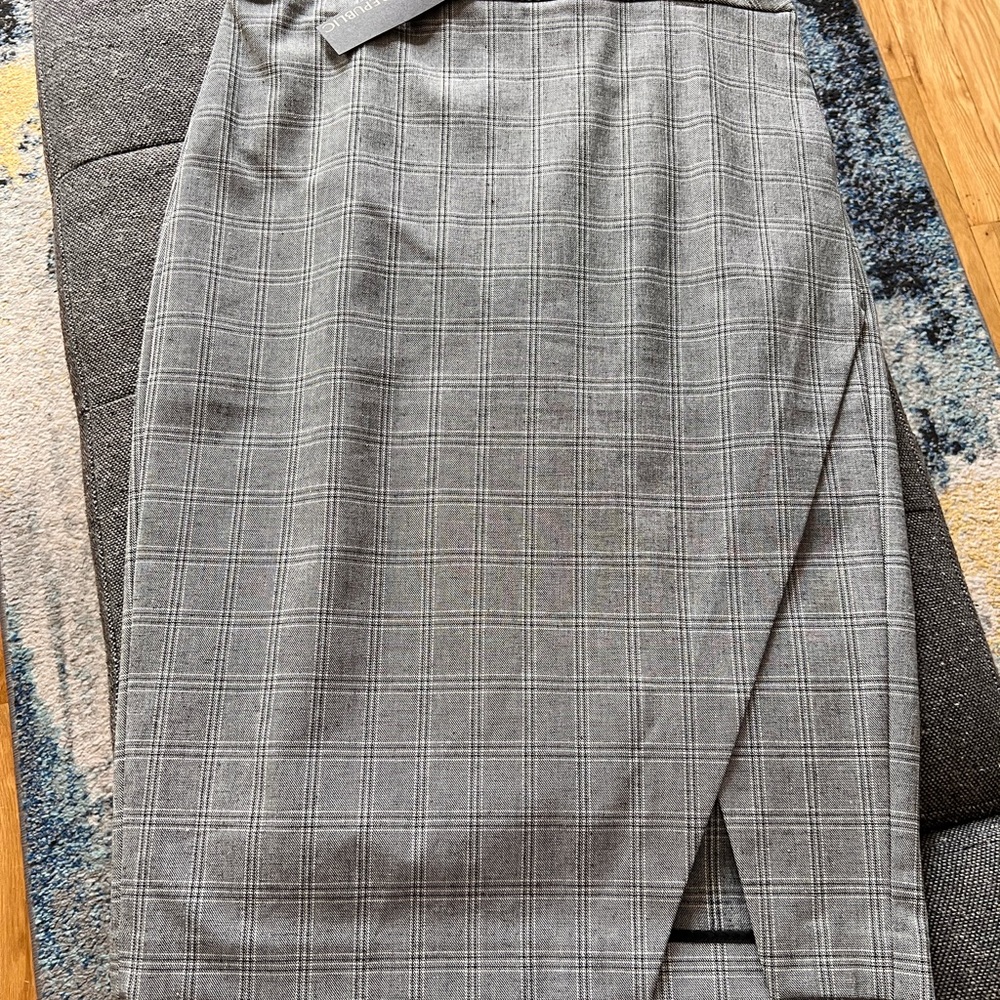 Banana Republic size 4with tags